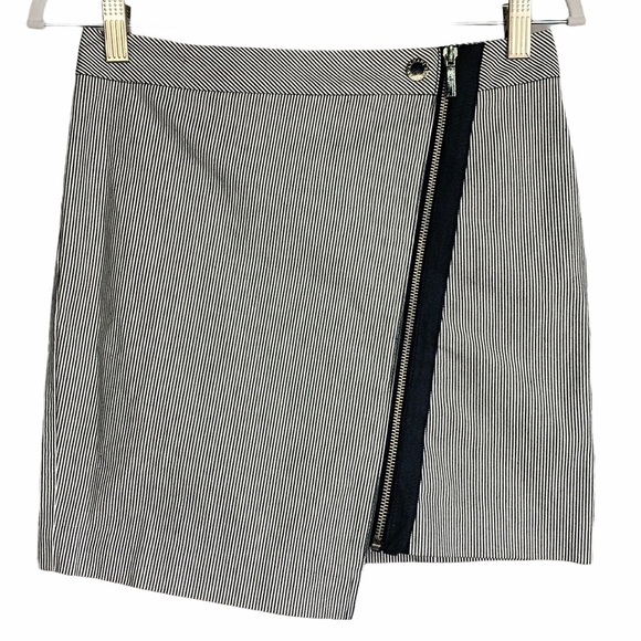 Armani Exchange Dresses & Skirts - Armani Exchange Retro Stripe Zipper Mini Skirt 120